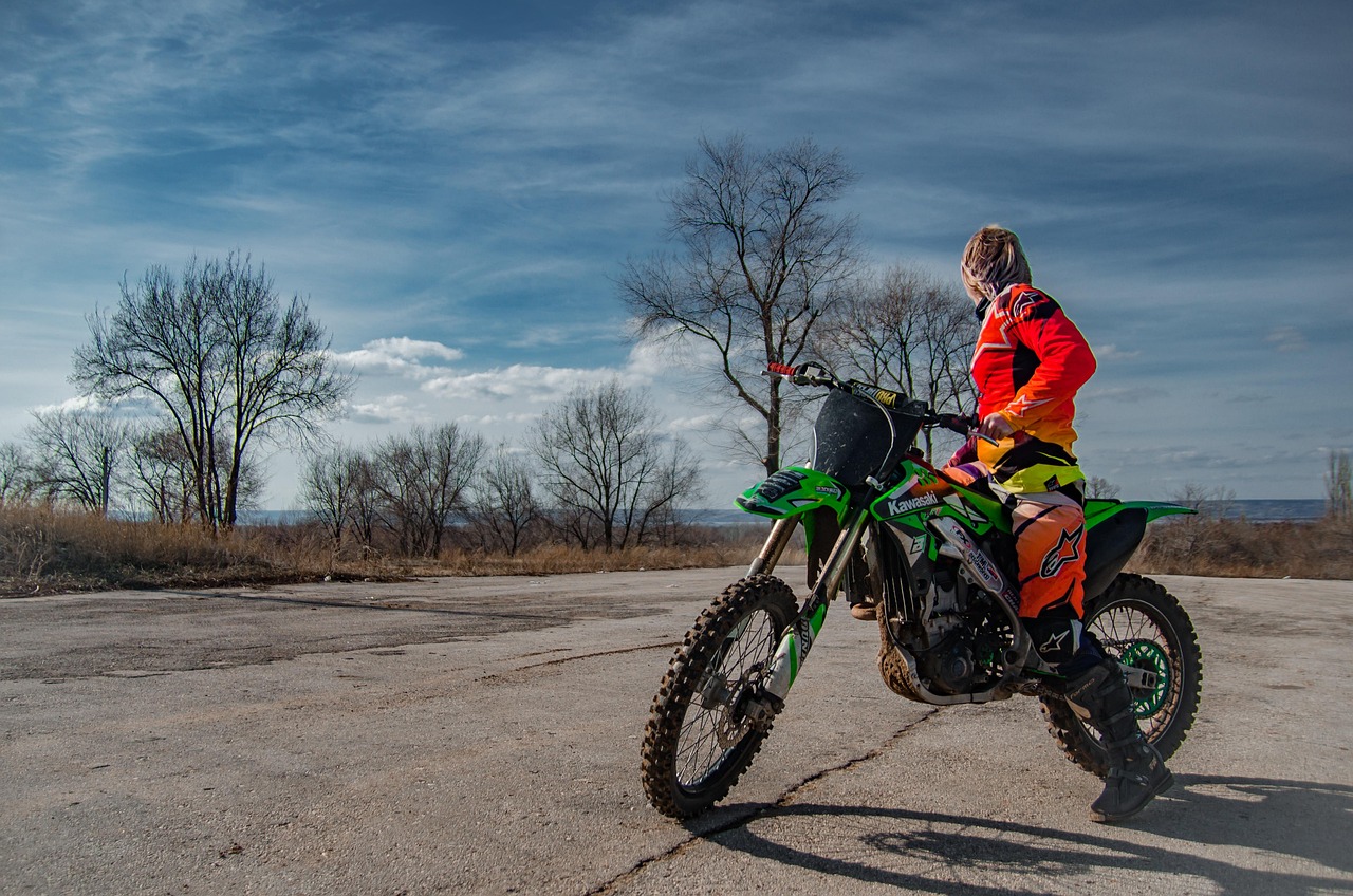 5 motivi per cui il telo coprimoto impermeabile è essenziale per ogni motociclista